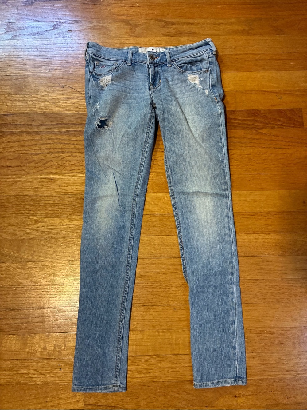 Hollister Distressed Light Wash Denim Jeans Blue Women's 0S 24x29